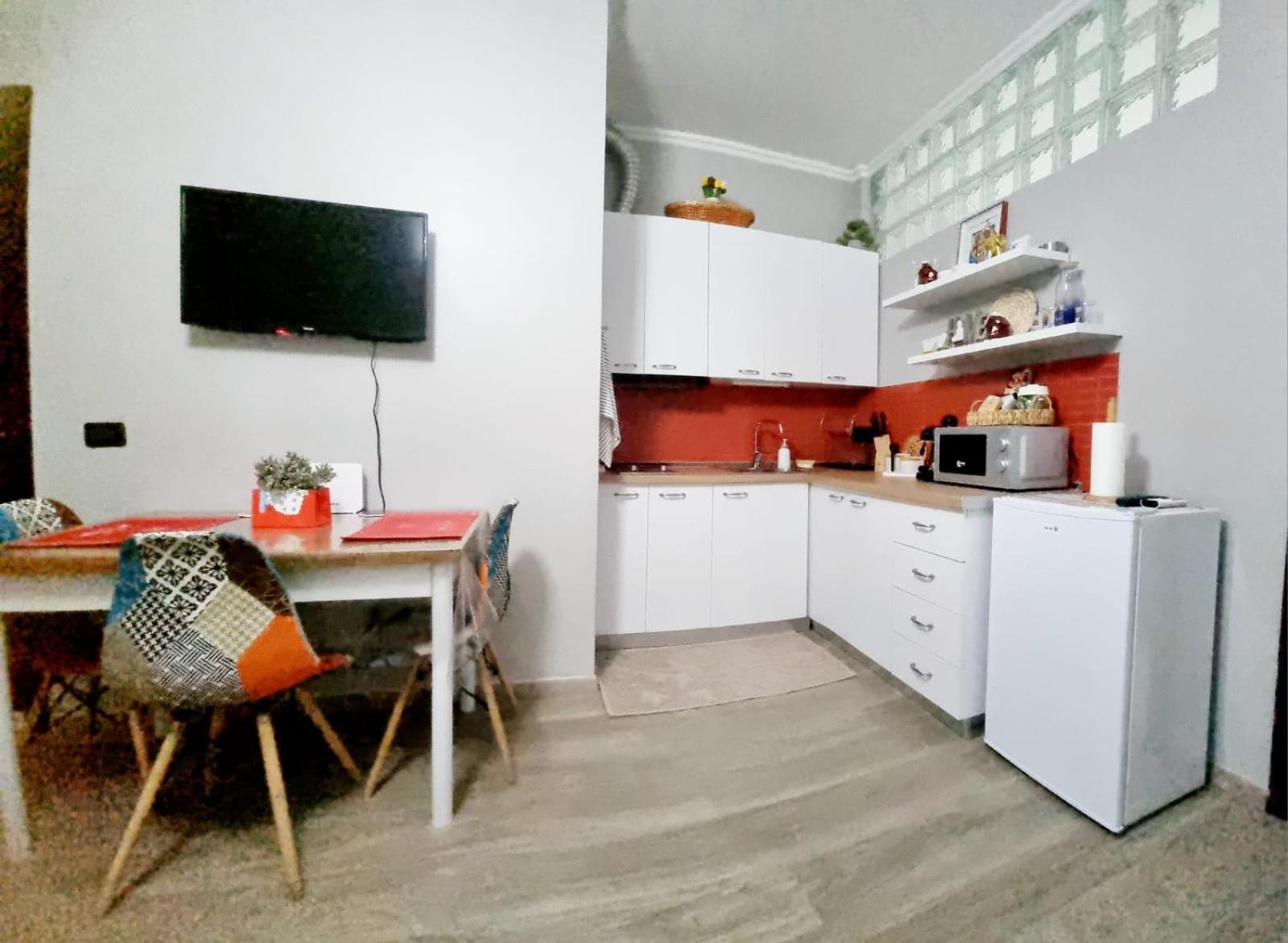 Nevila'S Apartment تيرانا المظهر الخارجي الصورة